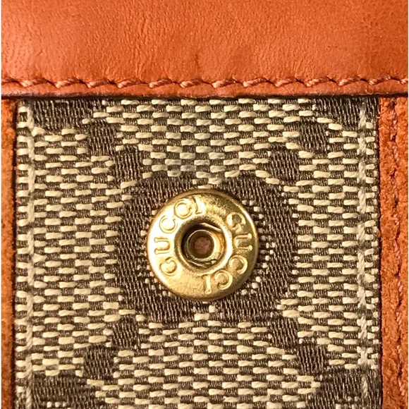 GUCCI Signature 6-Key Holder Card Case ๐งก๐ฅ - Picture 13 of 17